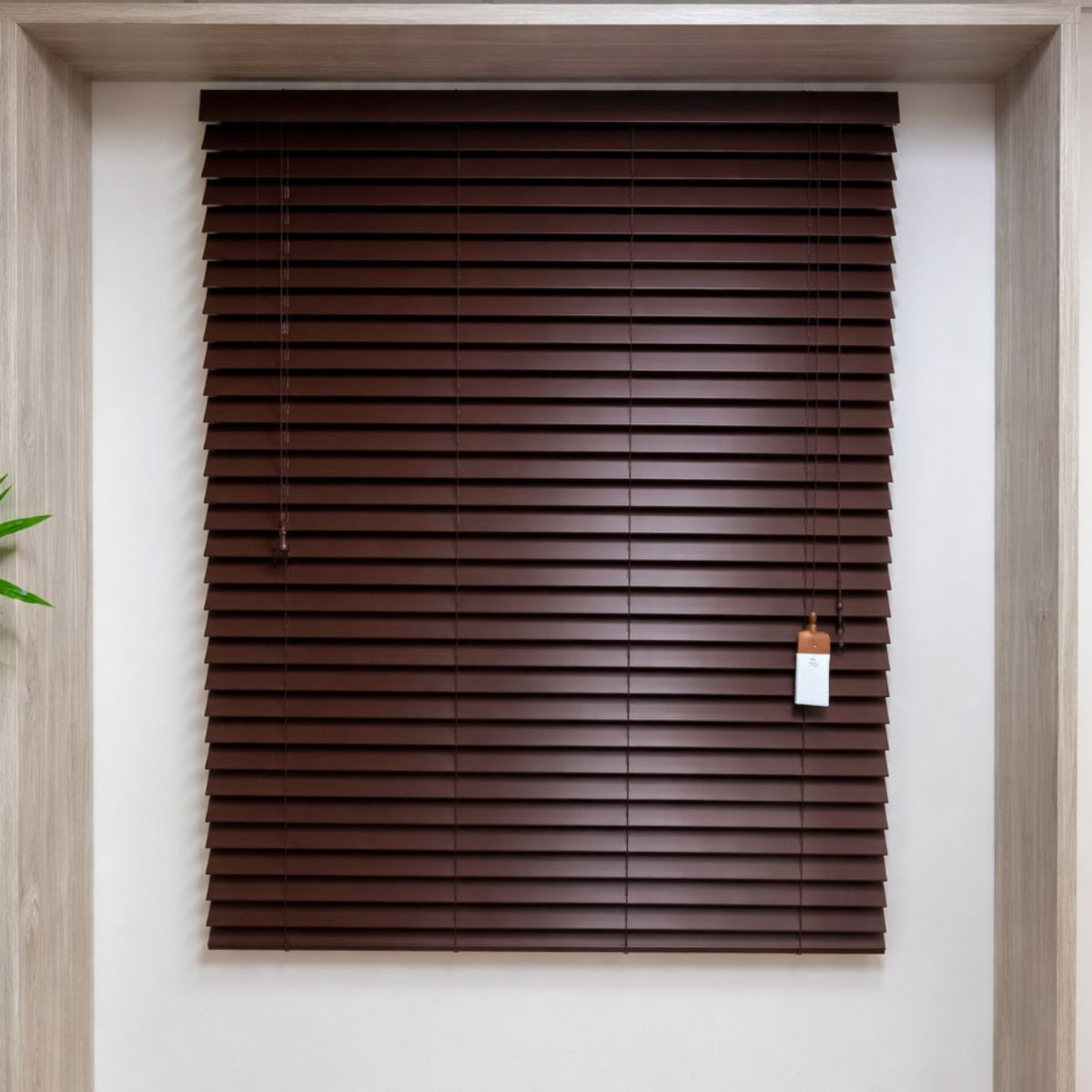 Persiana Imitación Madera 50 MM 180X165 Cm Caoba Texturado - Imagen 2